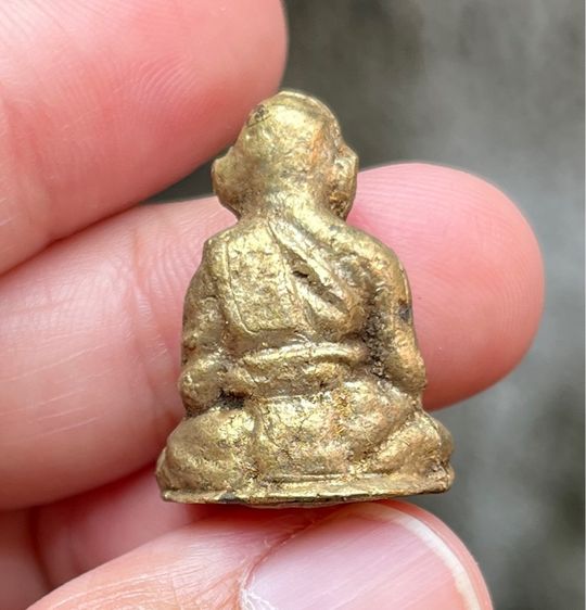 หลวงปู่สุข โพธิ์ทรายทอง รูปที่ 2