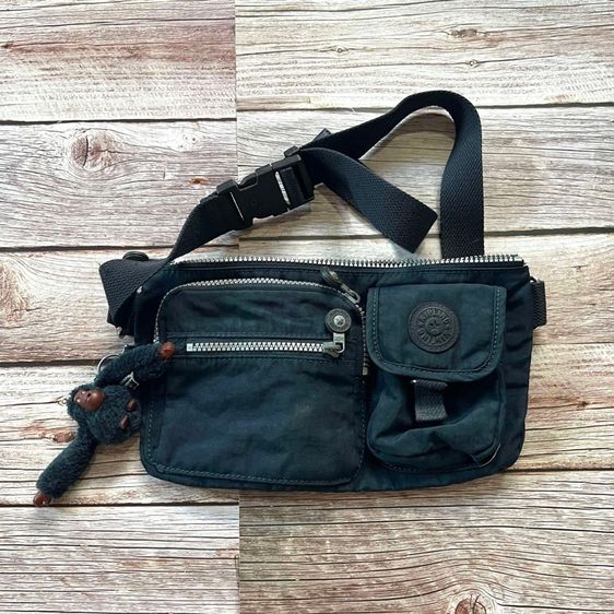 กระเป๋าคาดอก kipling