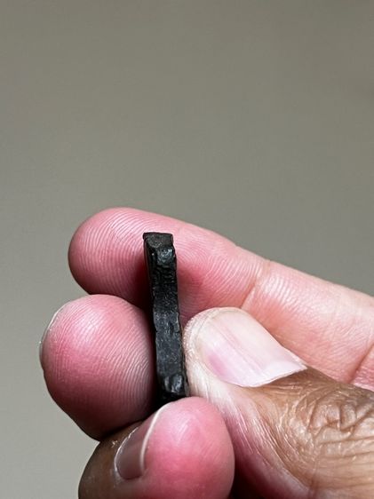 พระหล่อเก่า รูปที่ 4