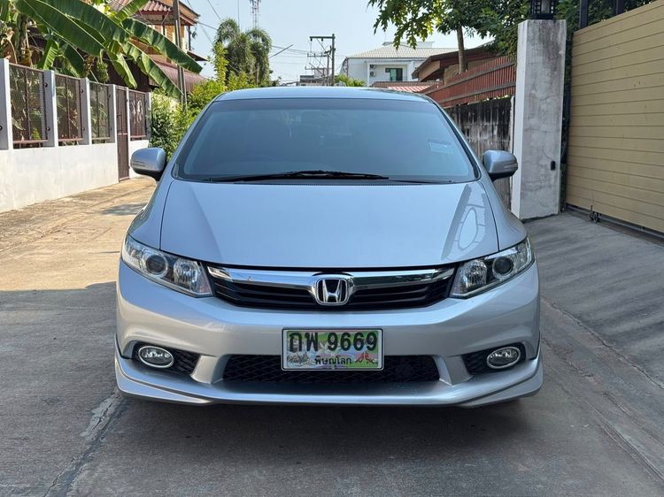 Honda Civic 2013 1.8 E i-VTEC Sedan เบนซิน ไม่ติดแก๊ส เกียร์อัตโนมัติ บรอนซ์เงิน รูปที่ 2