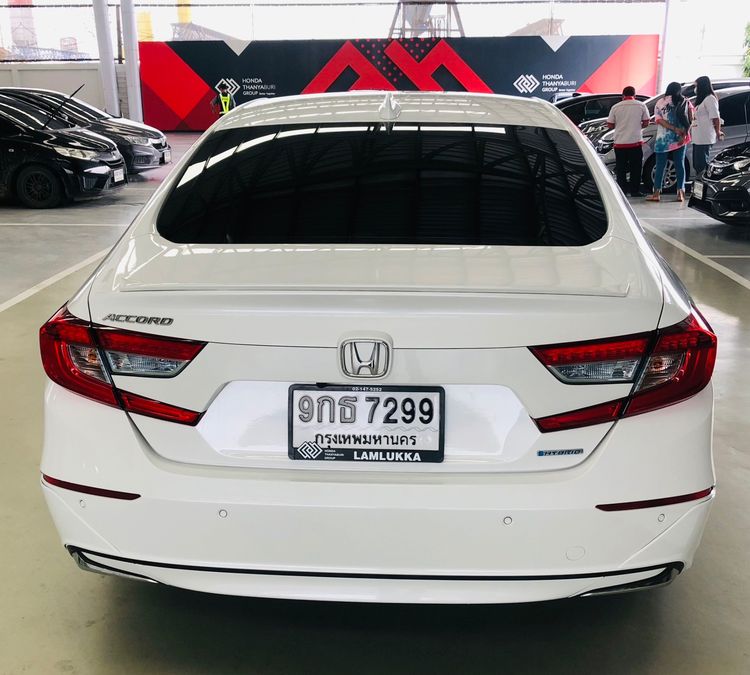 Honda Accord 2019 2.0 e:HEV Tech Sedan เบนซิน เกียร์อัตโนมัติ ขาว รูปที่ 2