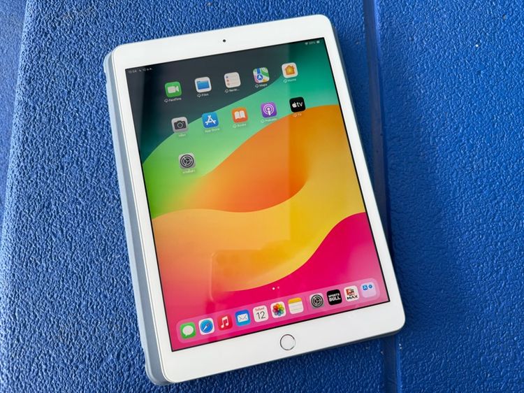 iPad 7 32GB wifi เครื่องอดีตศูนย์ไทย