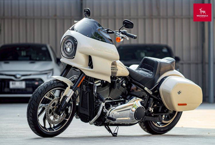 Harley Sportglide107 Clubstyle ปี2023 สีขาวหายาก วิ่ง8,000Mi. รูปที่ 2