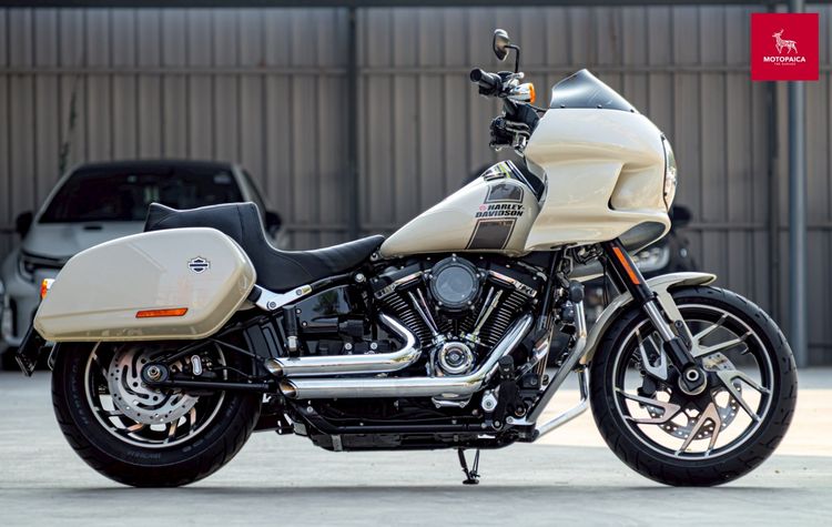 Harley Sportglide107 Clubstyle ปี2023 สีขาวหายาก วิ่ง8,000Mi. รูปที่ 3