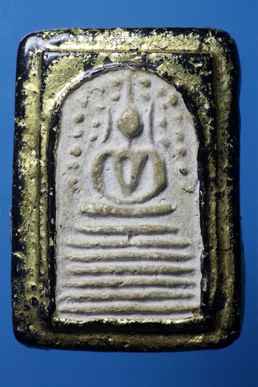 พระสมเด็จ วัดเกศไชโย ลงรักปิดทอง