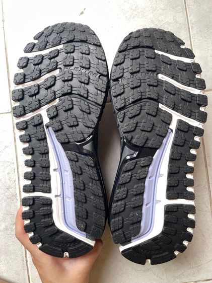 รองเท้าผ้าใบผู้ชาย มือ2 Brooks สภาพดีราคาถูก ค่าส่ง45บาท รูปที่ 15