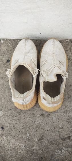 รองเท้า size ประมาณ43 Adidas Yeezy  รูปที่ 9