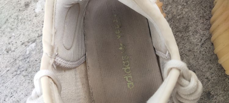 รองเท้า size ประมาณ43 Adidas Yeezy  รูปที่ 5