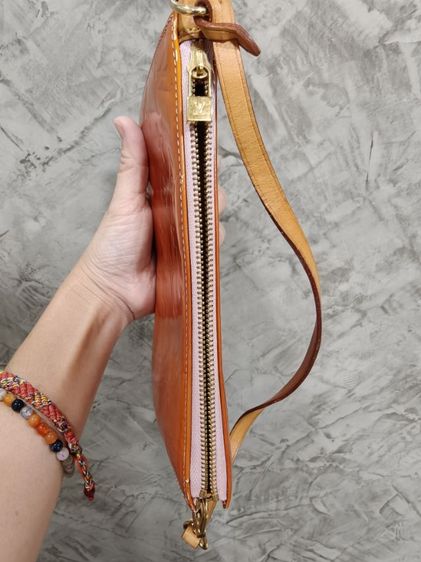 LV Monogram Vernis Pochette Accessoires  รูปที่ 9