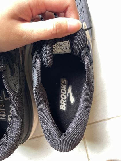 ร้องเท้าผ้าใบมือสอง Brooks ราคาถูกสภาพดี ค่าส่ง45บาท รูปที่ 4