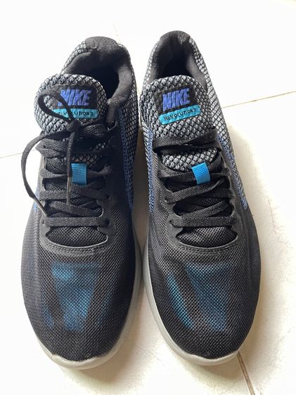 ดำ UK 8 | EU 42 | US 8.5 รองเท้าผ้าใบผู้ชายมือสอง Nike สภาพดีราคาถูก ค่าส่ง45บาท