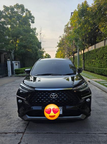 รถ Toyota Veloz 1.5 Premium สี ดำ
