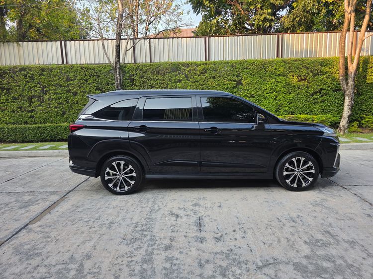 Toyota Veloz 2022 1.5 Premium Sedan เบนซิน ไม่ติดแก๊ส เกียร์อัตโนมัติ ดำ รูปที่ 3