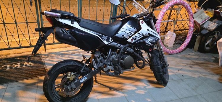 🏍 Kawasaki KSR ปี 2012
สีขาว-ดำ ⚪️⚫️ เลขไมล์ 24,514 กม.
✨ สภาพดี เครื่องเดิม 
📄 พร้อมโอน รูปที่ 6