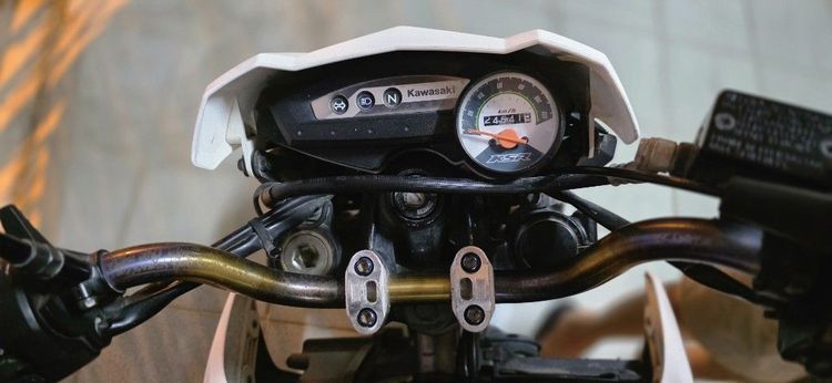 🏍 Kawasaki KSR ปี 2012
สีขาว-ดำ ⚪️⚫️ เลขไมล์ 24,514 กม.
✨ สภาพดี เครื่องเดิม 
📄 พร้อมโอน รูปที่ 3