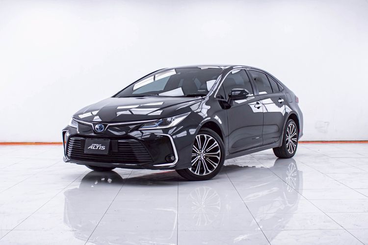 รถ Toyota Altis 1.8 Hybrid High สี ดำ