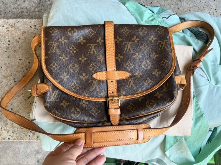 Lv samur30ของแท้ รูปที่ 2