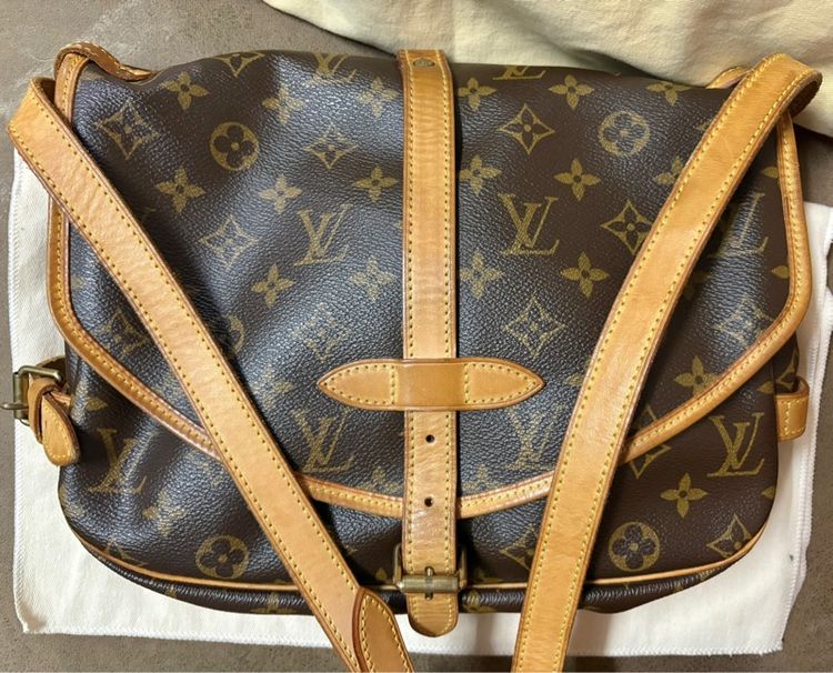 Lv samur30ของแท้ รูปที่ 5