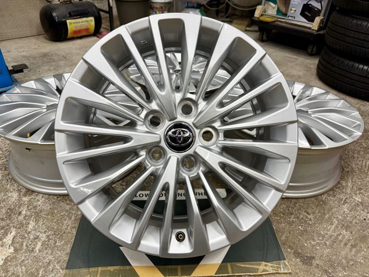 17" ล้อแม็ก TOYOTA ALPHARD ขอบ 17” 5 รู 120 ถอดป้ายแดง