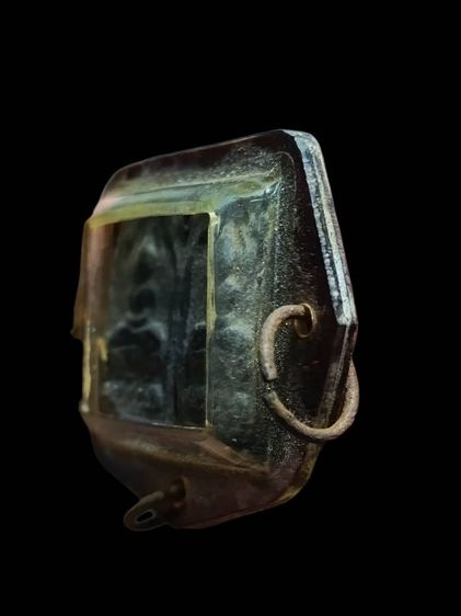 เหรียญหลวงปู่ศุข วัดปากคลองมะขามเฒ่า เป็นเหรียญคู่พร้อมเลี่ยมห่วงขึ้นสนิมเก่าๆค่ะ รูปที่ 4