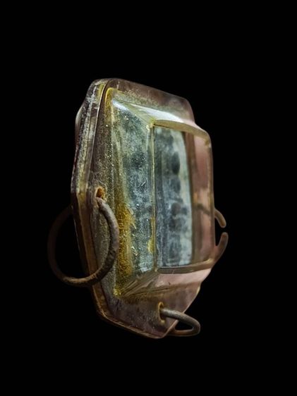 เหรียญหลวงปู่ศุข วัดปากคลองมะขามเฒ่า เป็นเหรียญคู่พร้อมเลี่ยมห่วงขึ้นสนิมเก่าๆค่ะ รูปที่ 2