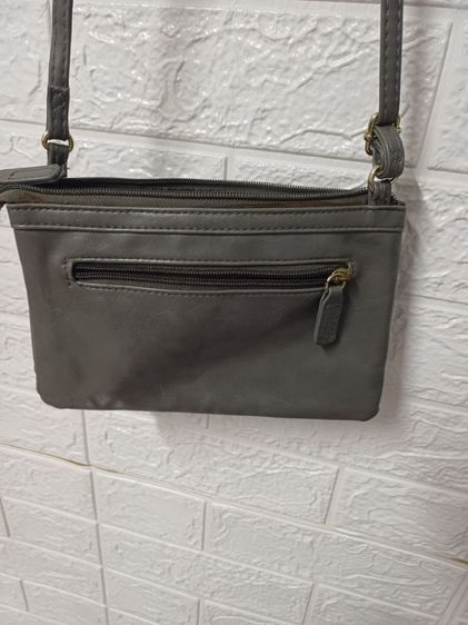 กระเป๋าสะพายใบเล็ก มีหลายช่องการใช้งาน รูปที่ 6