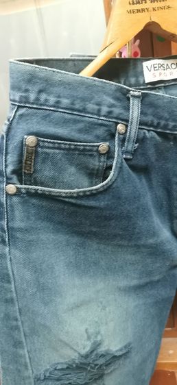 ฟ้า แขนยาว อื่นๆ Vtg.Versace Couture Jeans Mens Made in Italy 1990's กางเกงยีนส์ งานเก่ายุค90 ทรงเซอร์ขาดเข่า ขาปล่อยชาย เอว31.5นิ้ว วัดจริง ป้าย32x42 สวยมาก