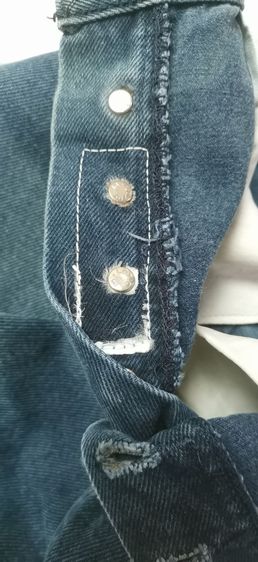 Vtg.Versace Couture Jeans Mens Made in Italy 1990's กางเกงยีนส์ งานเก่ายุค90 ทรงเซอร์ขาดเข่า ขาปล่อยชาย เอว31.5นิ้ว วัดจริง ป้าย32x42 สวยมาก รูปที่ 12