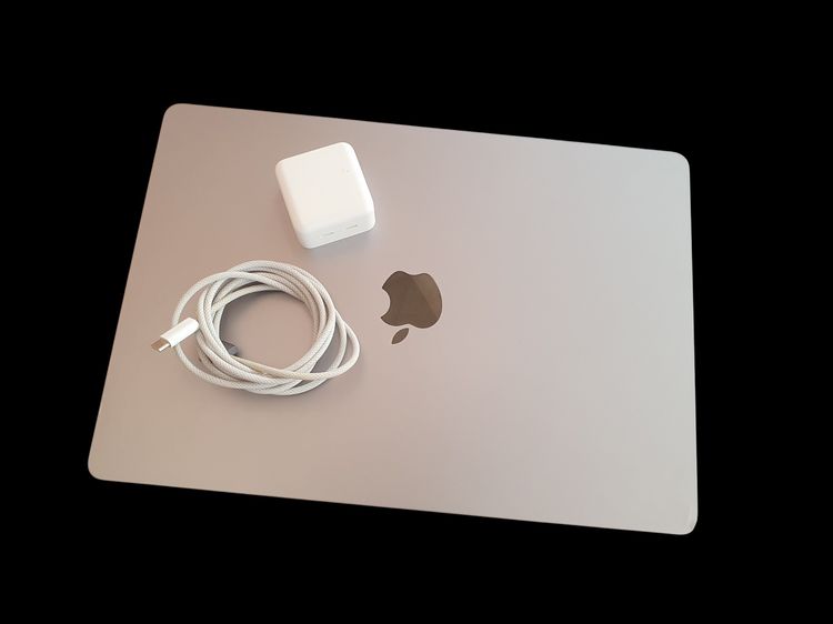 MacBook Air 15 M3 8GB 512GB  2024 ซาก ทำเป็นอะไหล่ รอยตกหนัก รูปที่ 10