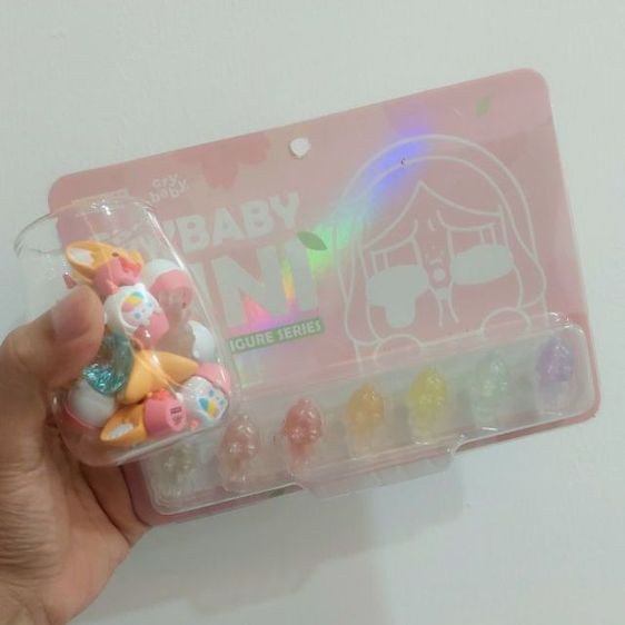 โมเดล Arttoy POPMART งานแท้ crybaby mini มือ2