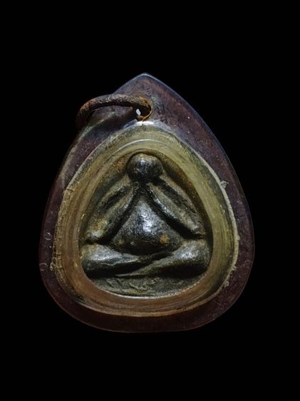 พระปิดตาหลวงปู่ศุข วัดปากคลองมะขามเฒ่า หลังมีจาร เลี่ยมเก่าสวย