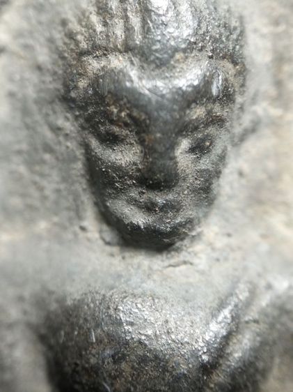 ชินราชใบเสมาฐานสูงเนื้อชินเงินครับ รูปที่ 5