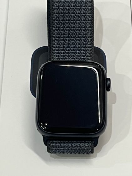 Apple Watch SE 2 (GPS) 44mm สภาพดีมาก แถมสายแท้ 2 เส้น รูปที่ 2