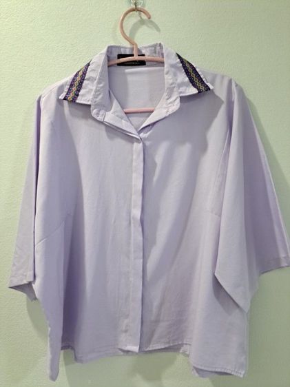 เสื้อเชิ๊ตแขนสั้นสีม่วง ทรงหลวม