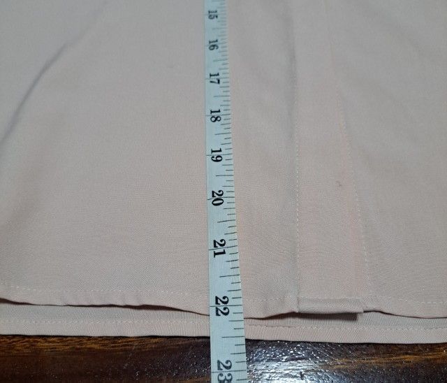 เสื้อเชิ้ตแขนสั้นสีชมพูอ่อน ทรงหลวม ปกเสื้อมีปักลวดลาย เนื้อผ้าไม่เป็นขน ทรงเสื้อใส่สบาย รูปที่ 6