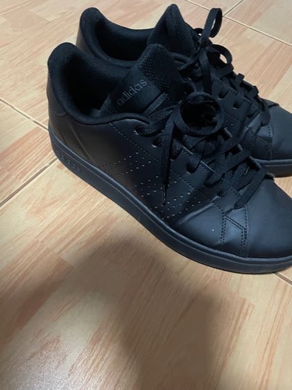 รองเทัา Adidas สีดำ
