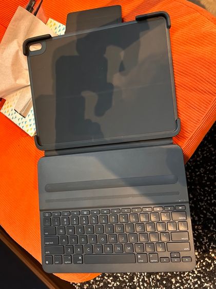 Logitech slim folio Pro keyboard case for iPad Pro 11inch gen1 2 3 รูปที่ 3