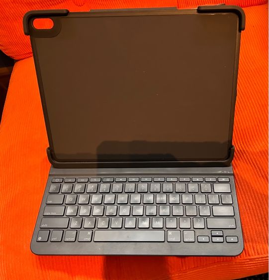 Logitech slim folio Pro keyboard case for iPad Pro 11inch gen1 2 3 รูปที่ 2