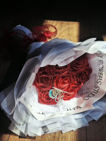 ช่อดอกไม้ กุหลาบลิ้บบิ้น 7ดอก รูปที่ 3