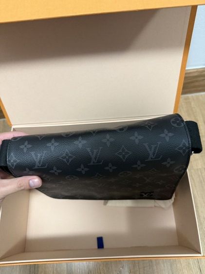 Lv district pm monogram 2018 ตัวฝังชิพ  รูปที่ 6