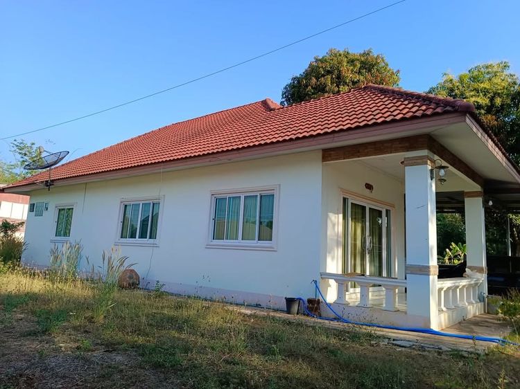 อื่นๆ มีบางส่วน 2014 ขายด่วน บ้านเดี่ยวมือสอง 104 ตร.ว. โครงสร้างอิฐมอญทั้งหลัง รูปที่ 3