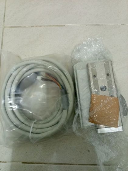 ขายอุปกรณ์กระบอกลม cylinder band smc ใช้กับไฟ dc 24v รูปที่ 2