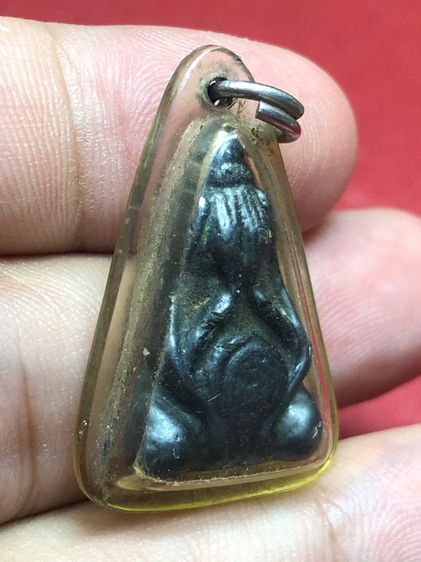 พระปิดตาหลวงพ่ออี๋เนื้อเมฆพัตร รูปที่ 2