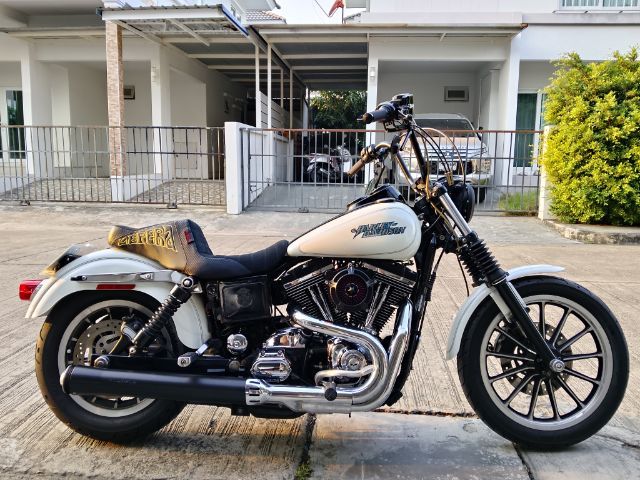 2004 Harley Davidson Dyna low rider รูปที่ 3