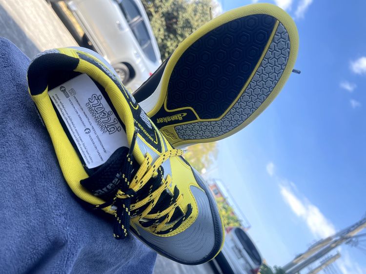 รองเท้าฟุตซอล Breaker CMPro รุ่น Pro6 สีเหลืองสวยมาก สภาพใหม่กริ๊บ อ่านรายละเอียด รูปที่ 11