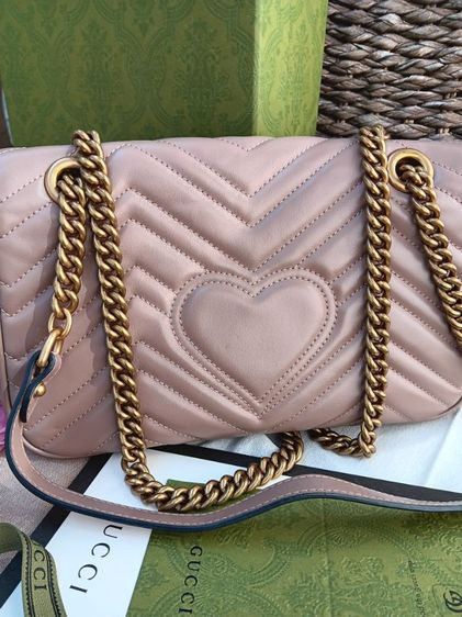 กระเป๋า Gucci Marmont26 สีเบจ มือสอง รูปที่ 10