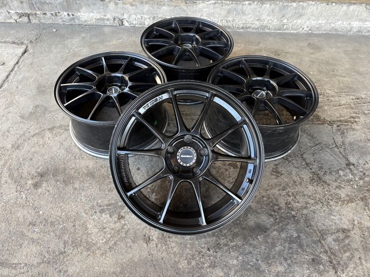 ล้อแม็กขอบ18 TC105N สีดำ 5รู114 กว้าง8.5 ออฟ35 มีรอยตามการใช้งาน 