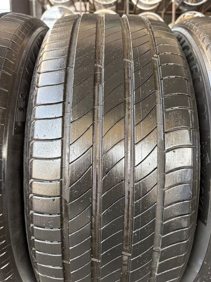 ยางMICHELIN235-50-18 ปี23 ปีแท้  รูปที่ 4
