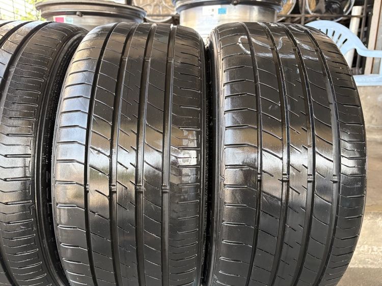 ยางDUNLOP225-40-18 ปี22 ปีแท้  รูปที่ 3