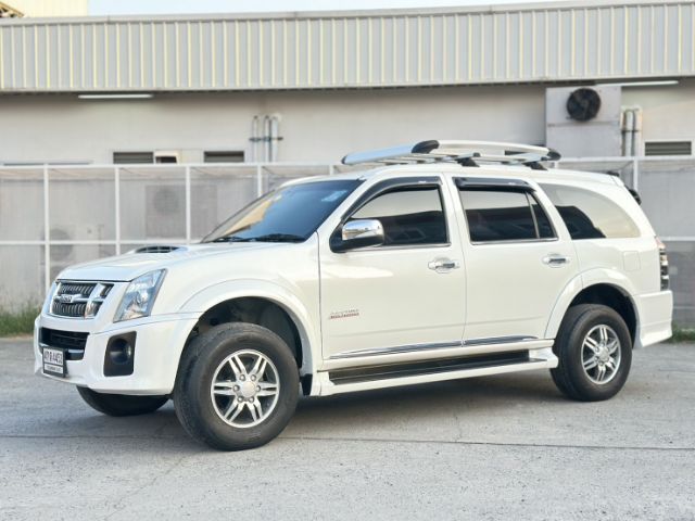 Isuzu MU-7 2012 3.0 Choiz Utility-car ดีเซล ไม่ติดแก๊ส เกียร์อัตโนมัติ ขาว รูปที่ 4